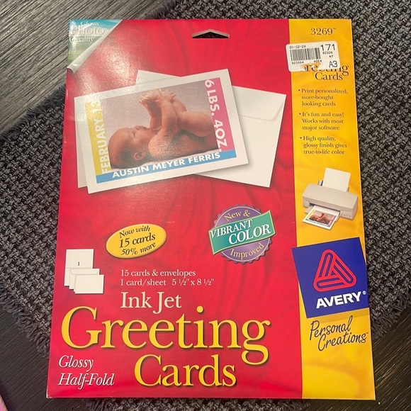Avery Ink Jet Greeting Cards Glossy Half Fold - Picture 1 of 2
